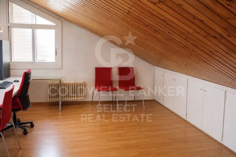 Сasa de 4 dormitorios en venta en Vilassar de Dalt, Barcelona, Cataluña, Spain № 7782 - foto 7