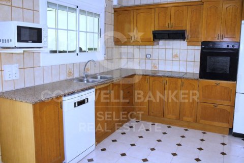 Сasa de 4 dormitorios en venta en Vilassar de Dalt, Barcelona, Cataluña, Spain № 7782 - foto 24