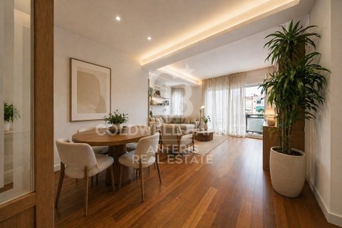 Apartamento de 2 dormitorios en venta en Barcelona, Cataluña, Spain № 7784
