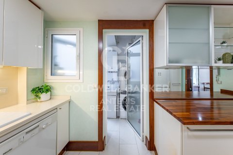 Apartamento de 2 dormitorios en venta en Barcelona, Cataluña, Spain № 7784 - foto 18