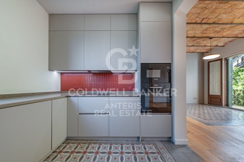 4 bedrooms apartment for sale in Barcelona, Catalonia, Spain № 7785 - photo 24