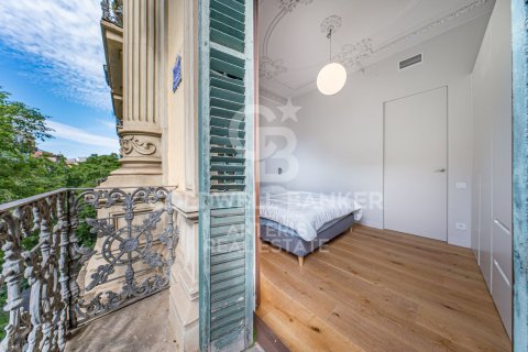 4 bedrooms apartment for sale in Barcelona, Catalonia, Spain № 7785 - photo 7