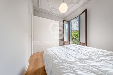 4 bedrooms apartment for sale in Barcelona, Catalonia, Spain № 7785 - photo 9
