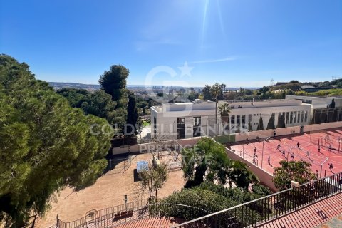Сasa de 8 dormitorios en venta en Barcelona, Cataluña, Spain № 5965 - foto 6