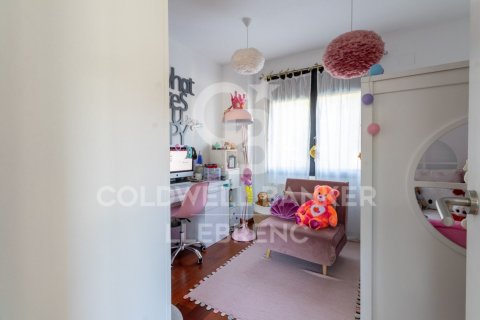 Сasa de 6 dormitorios en venta en Barcelona, Cataluña, Spain № 5964 - foto 27