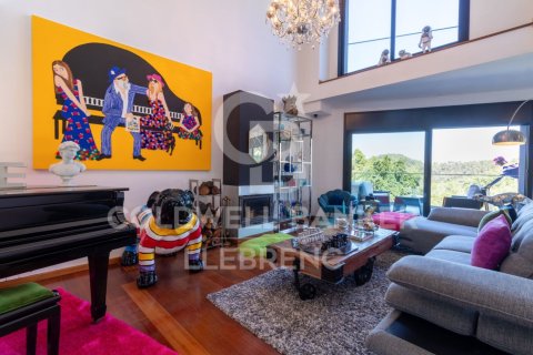 Сasa de 6 dormitorios en venta en Barcelona, Cataluña, Spain № 5964 - foto 20