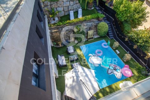 Сasa de 6 dormitorios en venta en Barcelona, Cataluña, Spain № 5964 - foto 6