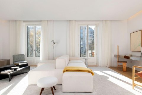 Apartamento de 4 dormitorios en venta en Passeig de Gracia Barcelona, Cataluña, Spain № 3403