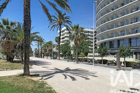 Apartamento de 2 dormitorios en venta en Sitges, Barcelona, Cataluña, Spain № 7366