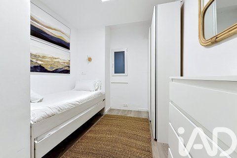 2 bedrooms apartment for sale in Sitges, Barcelona, Catalonia, Spain № 7366 - photo 3