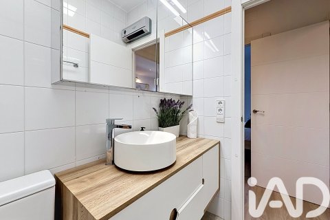 2 bedrooms apartment for sale in Sitges, Barcelona, Catalonia, Spain № 7366 - photo 21