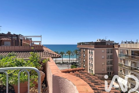 Ático de 3 dormitorios en venta en Calafell, Tarragona, Cataluña, Spain № 7364 - foto 3