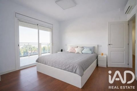 6 bedrooms house for sale in Salou, Tarragona, Catalonia, Spain № 8328 - photo 6