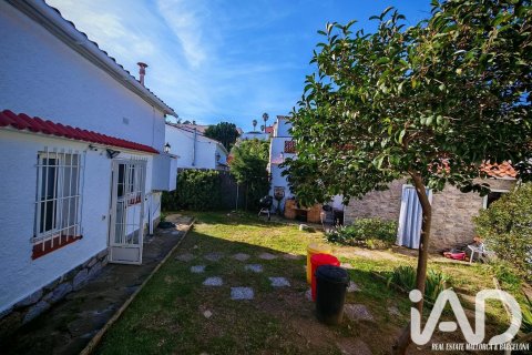 Сasa de 4 dormitorios en venta en Canet de Mar, Barcelona, Cataluña, Spain № 8325 - foto 29