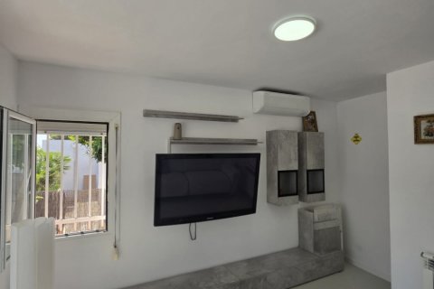 Сasa de 4 dormitorios en venta en L'Ametlla de Mar, Tarragona, Cataluña, Spain № 8327 - foto 8
