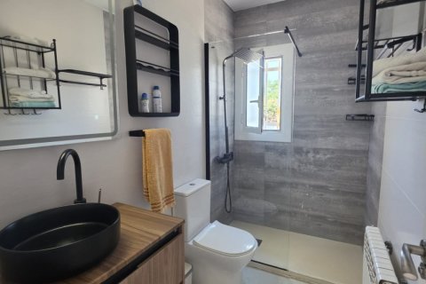 Сasa de 4 dormitorios en venta en L'Ametlla de Mar, Tarragona, Cataluña, Spain № 8327 - foto 22