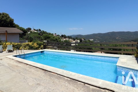 Сasa de 5 dormitorios en venta en Argentona, Barcelona, Cataluña, Spain № 8324 - foto 3