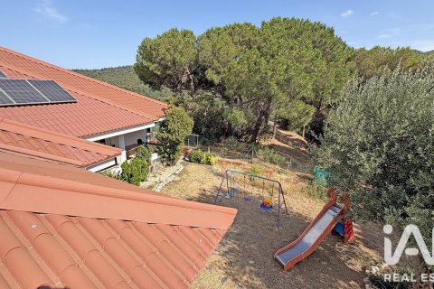 Сasa de 5 dormitorios en venta en Argentona, Barcelona, Cataluña, Spain № 8324 - foto 22