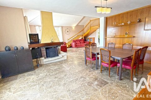 Сasa de 5 dormitorios en venta en Argentona, Barcelona, Cataluña, Spain № 8324 - foto 5