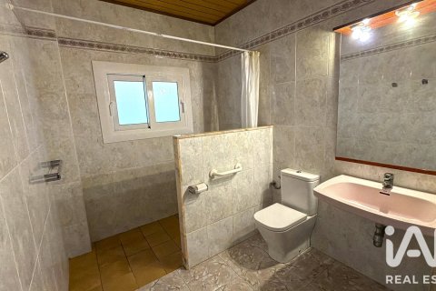 Сasa de 5 dormitorios en venta en Argentona, Barcelona, Cataluña, Spain № 8324 - foto 13