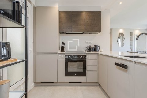 Ático de 2 dormitorios en venta en Barcelona, Cataluña, Spain № 6644 - foto 12