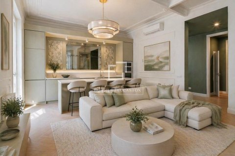 3 bedrooms apartment for sale in Barcelona, Catalonia, Spain № 6646