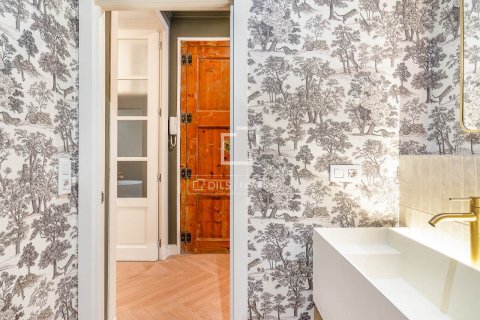 Купить квартиру в Барселона, Испания с 3 спальни, 159м², № 6646 - фото 15