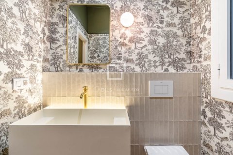 Купить квартиру в Барселона, Испания с 3 спальни, 159м², № 6646 - фото 13