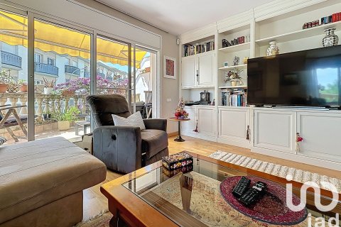 Casa adosada de 5 dormitorios en venta en Sant Pere de Ribes, Barcelona, Cataluña, Spain № 4901 - foto 13