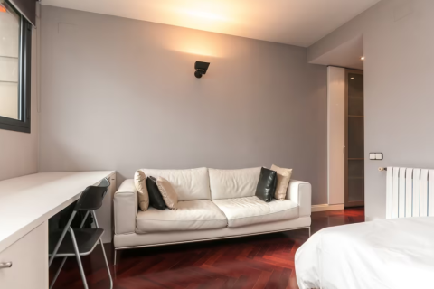 Apartamento de 6 dormitorios en venta en Eixample, Barcelona, Cataluña, Spain № 1204 - foto 23