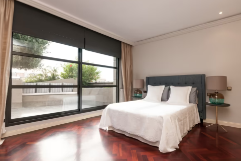 Apartamento de 6 dormitorios en venta en Eixample, Barcelona, Cataluña, Spain № 1204 - foto 17