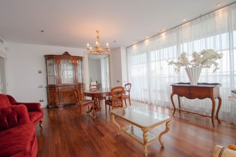 4 bedrooms apartment for sale in Diagonal Mar, Barcelona, Catalonia, Spain № 1200 - photo 9