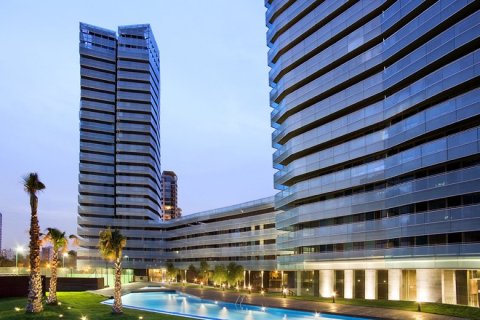 4 bedrooms apartment for sale in Diagonal Mar, Barcelona, Catalonia, Spain № 1200 - photo 4
