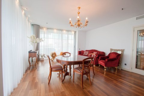 4 bedrooms apartment for sale in Diagonal Mar, Barcelona, Catalonia, Spain № 1200 - photo 8