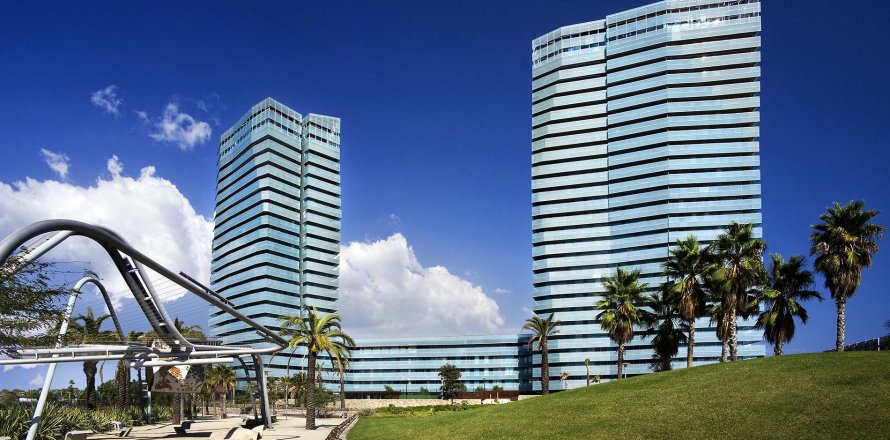 4 bedrooms apartment for sale in Diagonal Mar, Barcelona, Catalonia, Spain № 1200