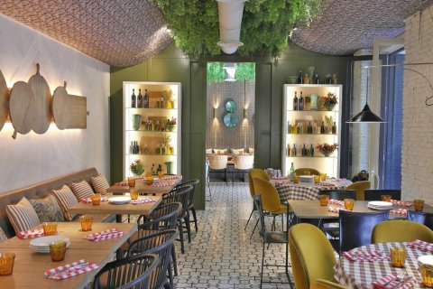 Propiedad comercial de 443 m² en venta en Eixample, Barcelona, Cataluña, Spain № 1205