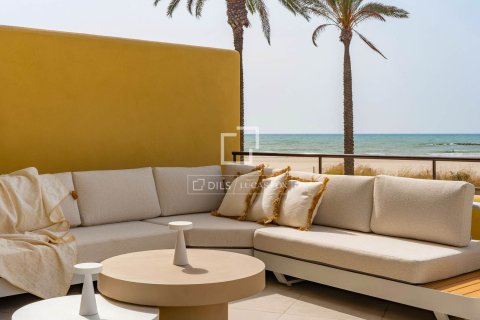 Apartamento de 4 dormitorios en venta en Cubelles, Barcelona, Cataluña, Spain № 4317 - foto 30