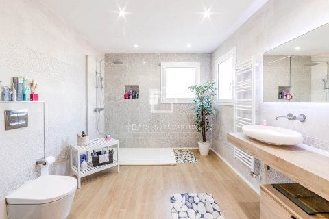 4 bedrooms villa for sale in Sitges, Barcelona, Catalonia, Spain № 4318 - photo 14