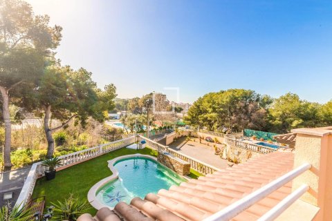 4 bedrooms villa for sale in Sitges, Barcelona, Catalonia, Spain № 4318 - photo 6