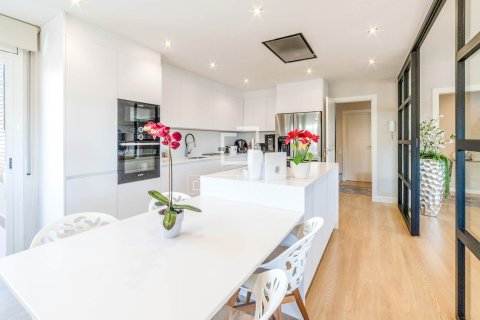 4 bedrooms villa for sale in Sitges, Barcelona, Catalonia, Spain № 4318 - photo 17