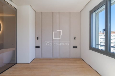 4 bedrooms apartment for sale in Barcelona, Catalonia, Spain № 4313 - photo 29