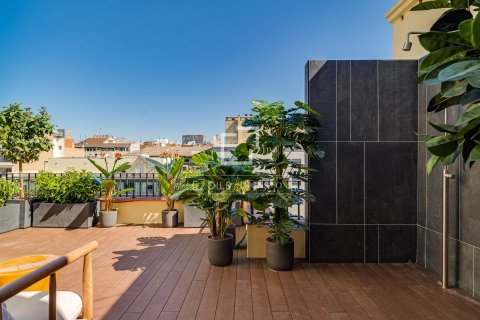 4 bedrooms apartment for sale in Barcelona, Catalonia, Spain № 4313 - photo 18