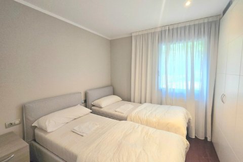 Apartamento de 3 dormitorios en venta en Principado De Andorra (Ninguna Poblacion Tiene C.P.), Lérida, Cataluña, Spain № 7755 - foto 15