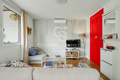 Apartamento de 1 dormitorio en venta en Barcelona, Cataluña, Spain № 7758 - foto 25