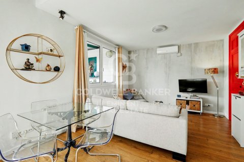 Apartamento de 1 dormitorio en venta en Barcelona, Cataluña, Spain № 7758 - foto 16