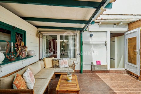 Apartamento de 1 dormitorio en venta en Barcelona, Cataluña, Spain № 7758 - foto 8