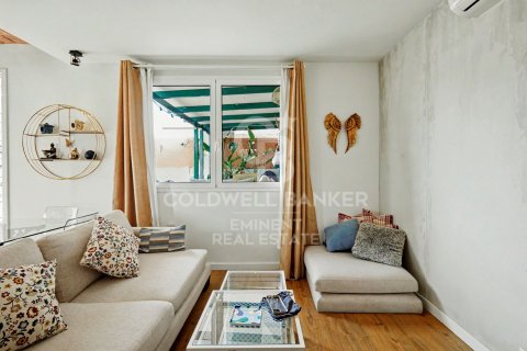 Apartamento de 1 dormitorio en venta en Barcelona, Cataluña, Spain № 7758 - foto 22