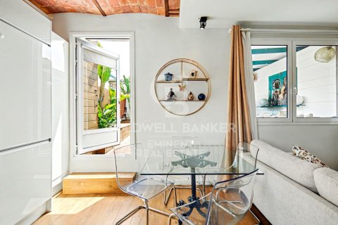 Apartamento de 1 dormitorio en venta en Barcelona, Cataluña, Spain № 7758 - foto 15