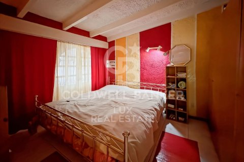 Villa de 7 dormitorios en venta en Empuriabrava, Gerona, Cataluña, Spain № 7759 - foto 8