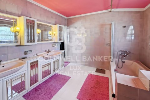 Villa de 7 dormitorios en venta en Empuriabrava, Gerona, Cataluña, Spain № 7759 - foto 7